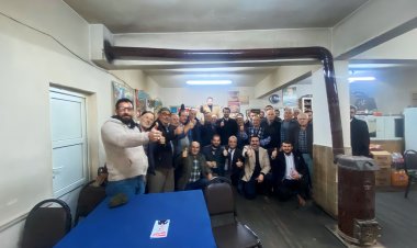 Akhisar Belediye Başkan Adayı Hızır  Şenol Mecidiyeköy ve Işıkköy mahallesini ziyaret etti.