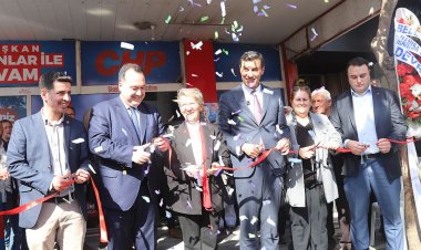 CHP'den , Akhisar'da seçim ofisi açılışı