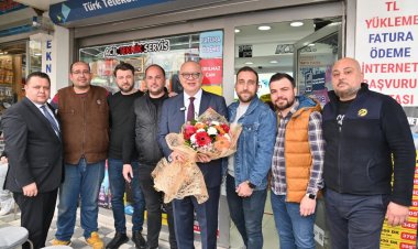 Cumhur İttifakı Başkan Adayları Cengiz Ergün ve Yavuz Kurt, Şehzadeler Esnafları ile Buluştu