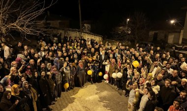 AKHİSAR BELEDİYE BAŞKAN ADAYI ÖMER İŞÇİ YENİDOĞAN, KIZLARALANI, SEĞİRDİM MAHALLE SAKİNLERİNİ ZİYARET ETTİ