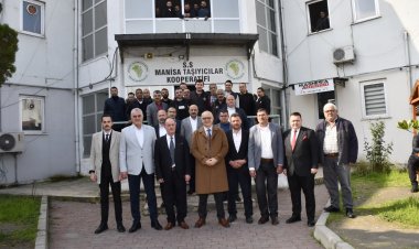 Manisa Büyükşehir Belediye Başkanı Cengiz Ergün, Kamyoncular Kooperatifi Üyeleri ile Buluştu.