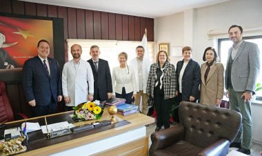 AKHİSAR BELEDİYE BAŞKANI DUTLULU, 14 MART’TA SAĞLIK EMEKÇİLERİNİ UNUTMADI