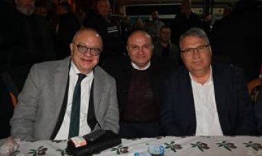 Başkan Cengiz Ergün, İftarı Karaköy'de  Vatandaşlarla Yaptı