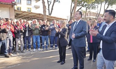 Akhisar Belediye Başkanı Besim Dutlulu, Belediye Çalışanlarındanda destek istedi.