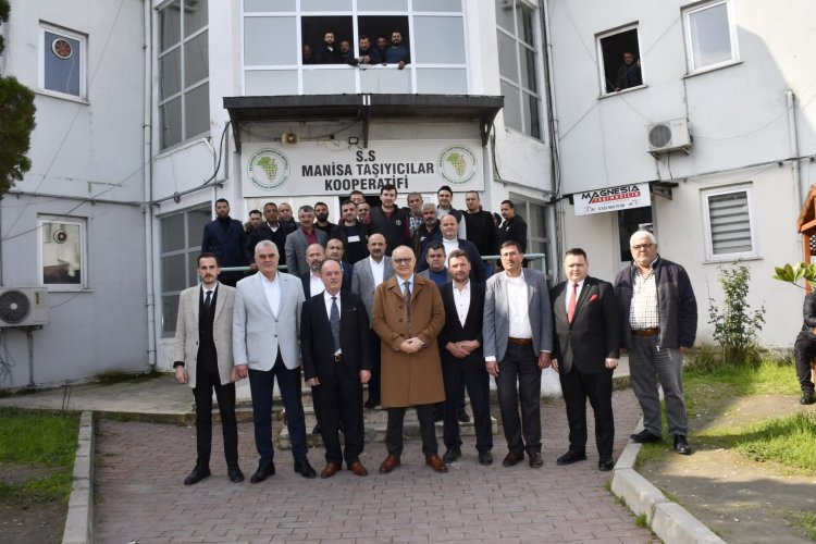 Manisa Büyükşehir Belediye Başkanı Cengiz Ergün, Kamyoncular Kooperatifi Üyeleri ile Buluştu.