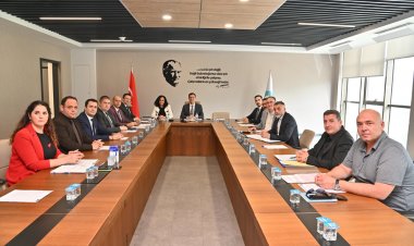 Başkan Ferdi Zeyrek, İlk Encümen Toplantısına Katıldı