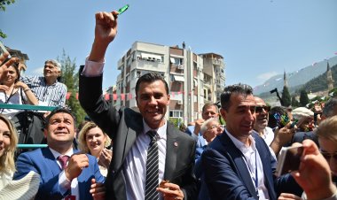 Hasret Bitti, 484 Yıllık Gelenek Manisa’ya Şifa Saçtı