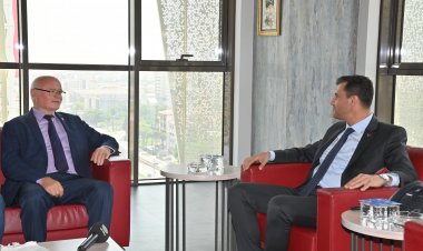 Halil Kırlı ve Yönetiminden Başkan Zeyrek’e Ziyaret