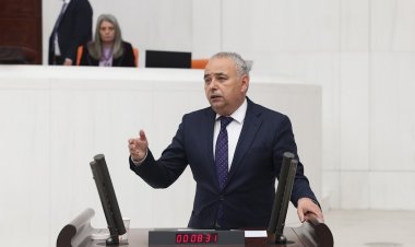 CHP’li Bakırlıoğlu  Akhisar’da Esnafı dinledi.