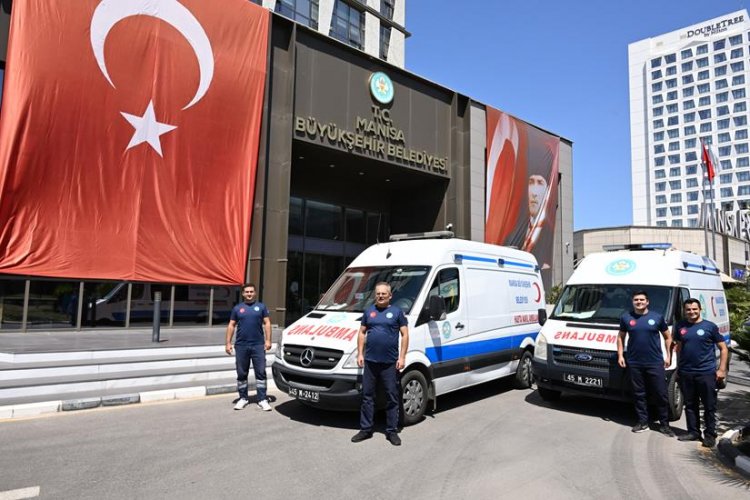 Büyükşehir’den Yurttaşlara Hasta Nakil Ambulansı Hizmeti