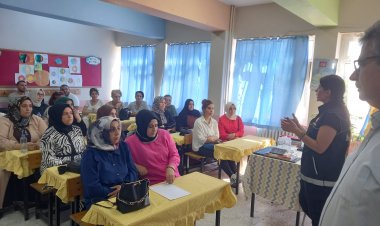 HALK EĞİTİMİ MERKEZİ MÜDÜRLÜĞÜNDEN BAĞIMLILIKLA MÜCADELE EĞİTİMİ