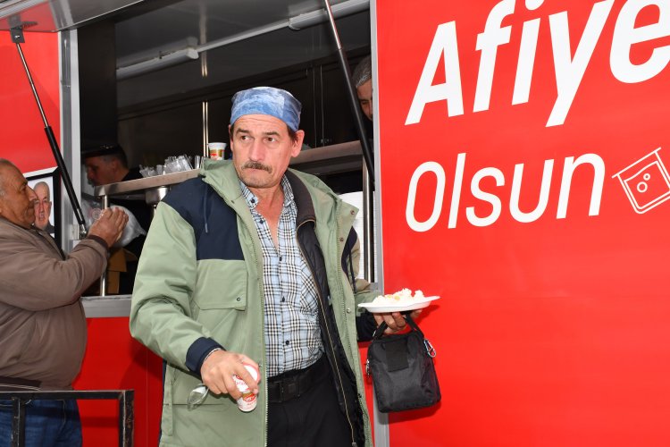 Büyükşehir, Kıbrıs Gazisi Ruayöz için Pilav Hayrı Düzenledi