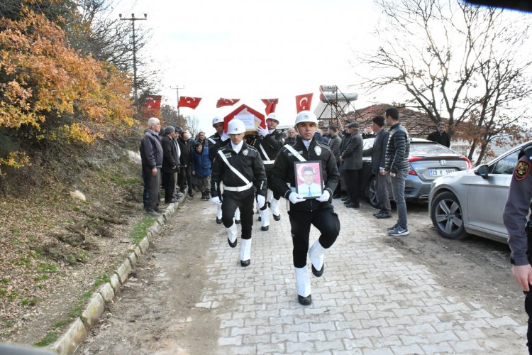 Polis Memuru Serdar Gülcan Son Yolculuğuna Uğurlandı