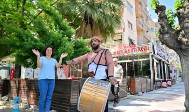 Festival Coşkusu Sokaklara Taştı
