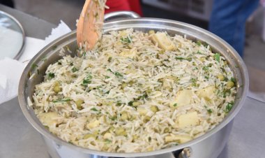 Gastronomi Panayırı’nda Başkan Zeyrek’ten “Enginarlı Mesirli Bahar Pilavı”