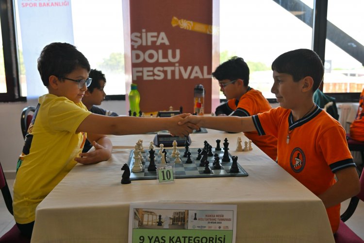 Mesir Festivali’nde Satranç Heyecanı