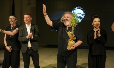 Çağlak Festivali Sanatla Perdelerini Açtı: Müfit Can Saçıntı Akhisar’da Sahne Aldı