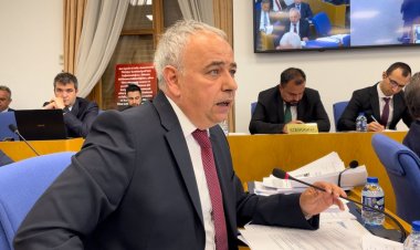 CHP’li Bakırlıoğlu'ndan Torba Yasa Tepkisi: “Liyakat Yerine İtaat Esas Alınıyor Getirdiğiniz Uygulama 1980 Darbecilerine Bile Rahmet Okutur”