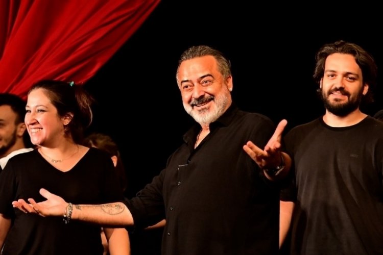 Şehir Tiyatrosu’na “En Başarılı Anadolu Tiyatrosu Özel Ödülü”