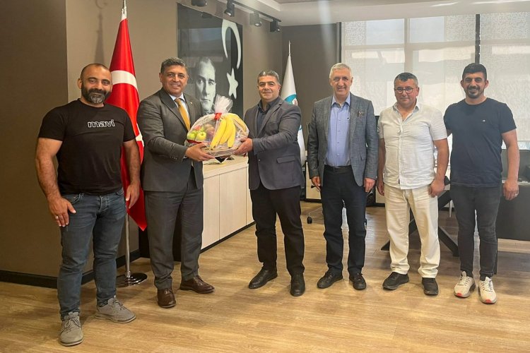 Genel Sekreter Burak Deste, dernek temsilcilerini ağırladı