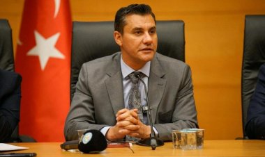 Başkanımız vefat etti. Başımız sağolsun.