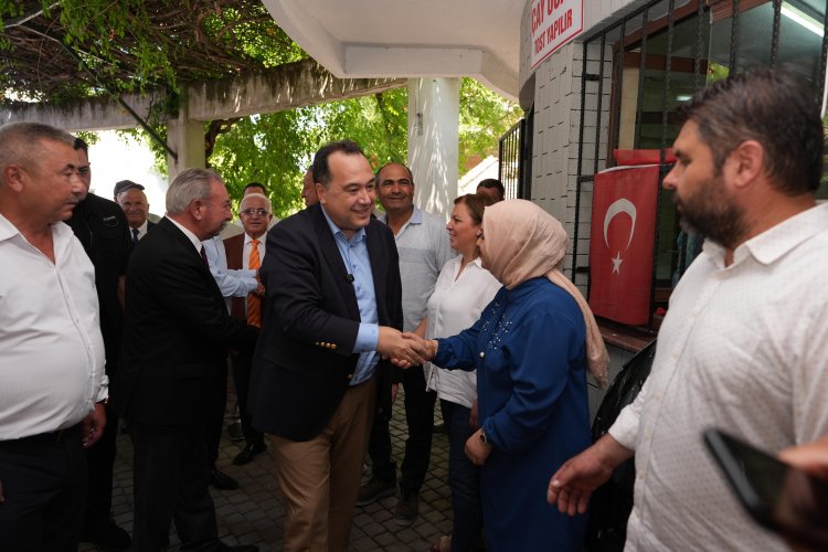 Başkan Dutlulu Salihli’de Muhtarlarla Buluştu Başkan Dutlulu: “Kapılarımız halkımıza da muhtarlarımıza da her zaman açık olacak”