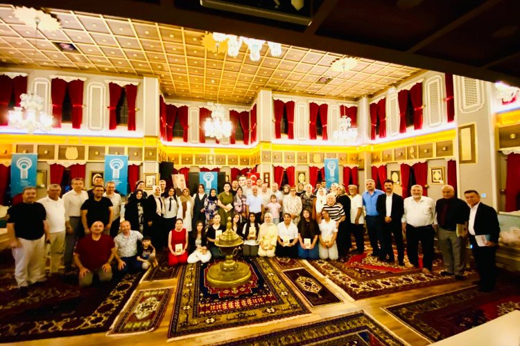 İrfan Meclisi’nde Anlamlı Buluşma: “Saruhanlı Uç Beyi Yazarlık Mektebi” Edebiyatseverlerle Buluştu