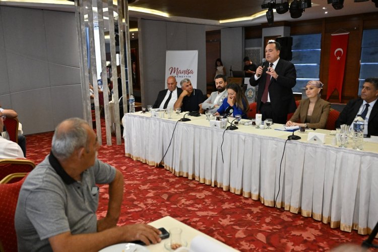 Başkan Dutlulu Şehzadeler’de Muhtarlarla Bir Araya Geldi