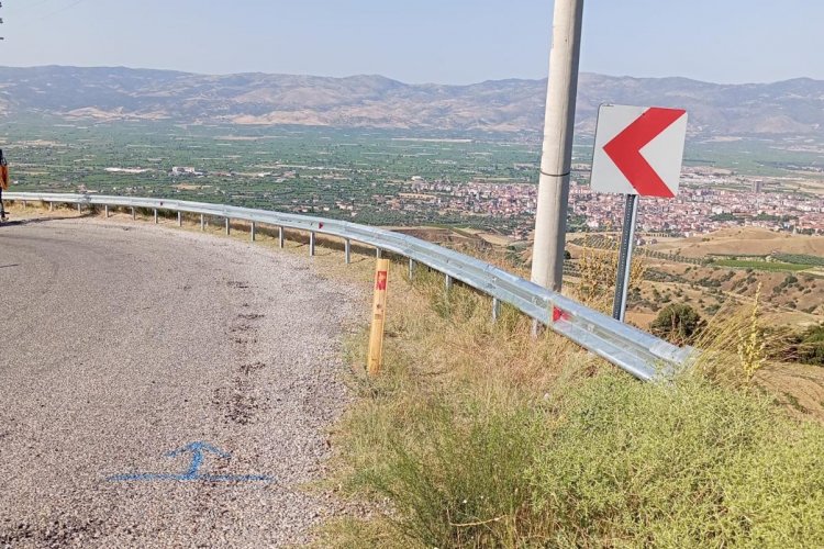 Büyükşehir’den Yol Güvenliği İçin Otokorkuluk Çalışması