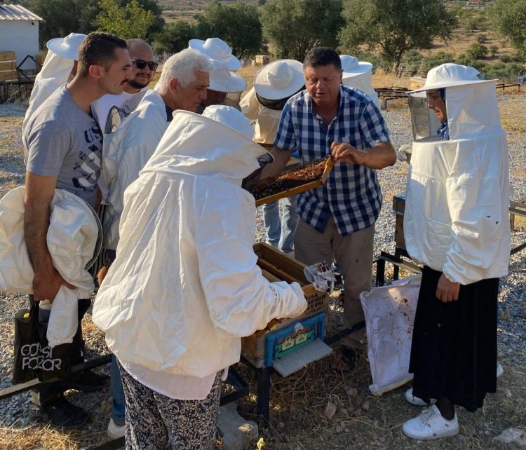 Büyükşehir’den Arıcılara Uygulamalı Eğitim Desteği