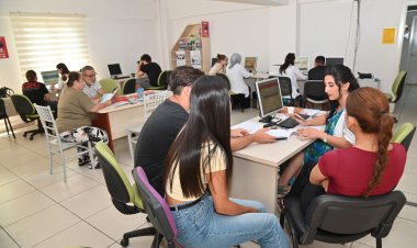 Büyükşehir Ücretsiz Tercih Danışmalığıyla Öğrencilerin Yanında