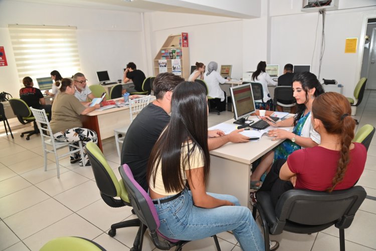 Büyükşehir Ücretsiz Tercih Danışmalığıyla Öğrencilerin Yanında