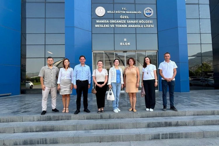 Genç Kadınların Meslek Eğitimleri Devam Ediyor