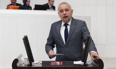 CHP’li Bakırlıoğlu: “İmha edilen ilaçlar hastaya verilmiş gibi gösterilerek SGK’ya fatura edilmiş”