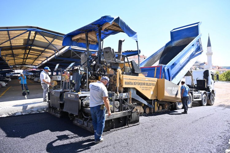 Büyükşehir, Gördes’i Asfaltladı