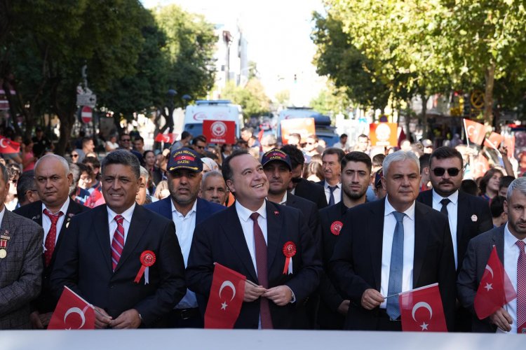 Manisa’da 19 Eylül Gaziler Günü Törenle Kutlandı