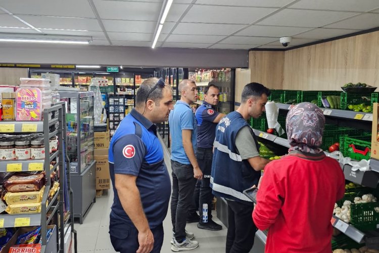 Büyükşehir'den Market ve Pazarlara Sıkı Denetim