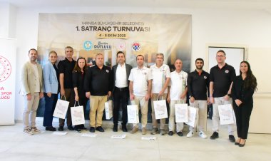 Büyükşehir Satranç Yarışmasında Ödüller Sahiplerini Buldu