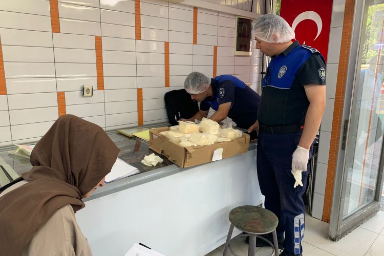 Sağlıksız Ürüne Geçit Yok: 49 Kilo Peynir İmha Edildi