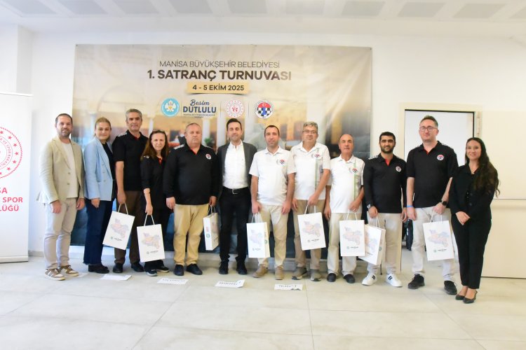 Büyükşehir Satranç Yarışmasında Ödüller Sahiplerini Buldu