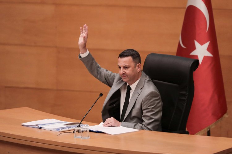 Akhisar Belediyesi 2025 yılı Ekim ayı olağan meclis toplantısı Akhisar Belediye Başkanı Ekrem Kayserili başkanlığında belediye meclis salonunda gerçekleştirildi.