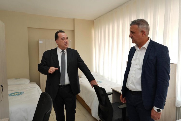 Manisa Büyükşehir’den Üniversiteli Kızlara Yurt Desteği