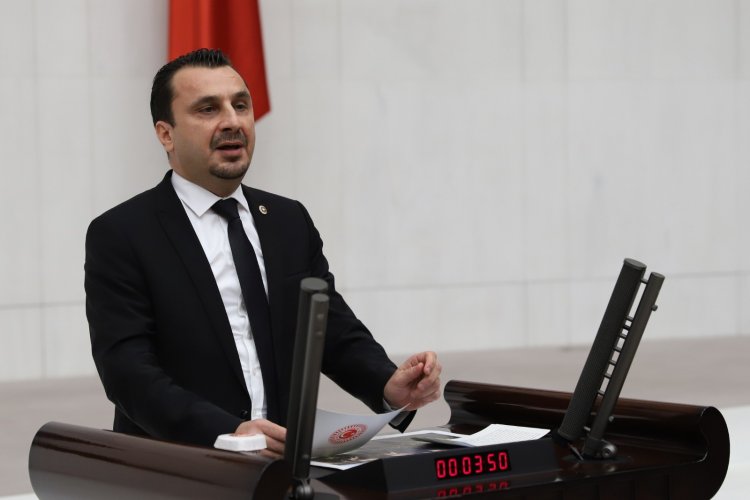 CHP’Lİ BAŞEVİRGEN: “PARAMIZ PUL OLDU, TÜM BANKNOTLARIMIZIN TOPLAM DEĞERİ 1 KG KIYMA BİLE ETMİYOR”