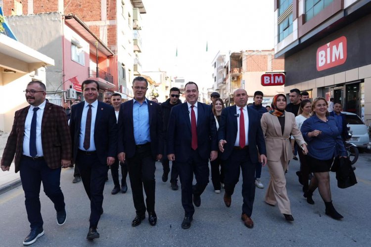 Başkan Dutlulu, Sarıgöl’de Halkla Buluştu