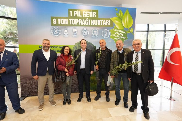 Büyükşehir’den Örnek Çevre Projesi: Atık Pil Getirene Zeytin Fidanı