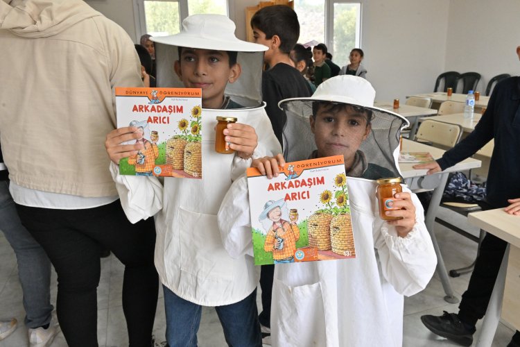 Minik Öğrenciler, Arıların Dünyasını İnceleyerek Öğrendi