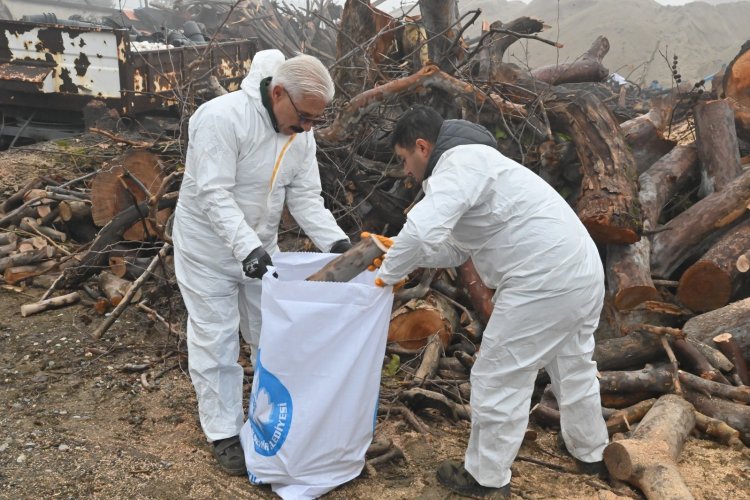 Büyükşehir’den İhtiyaç Sahiplerine Odun Desteği