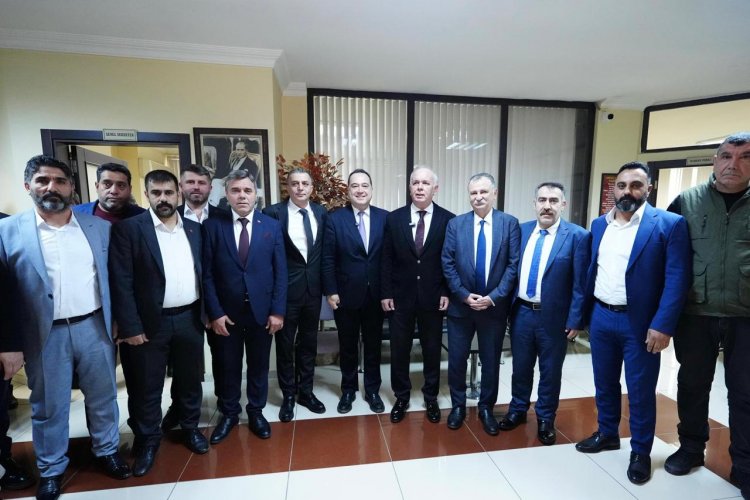 Başkan Dutlulu Pazarcılar Odası’na Müjdelerle Gitti