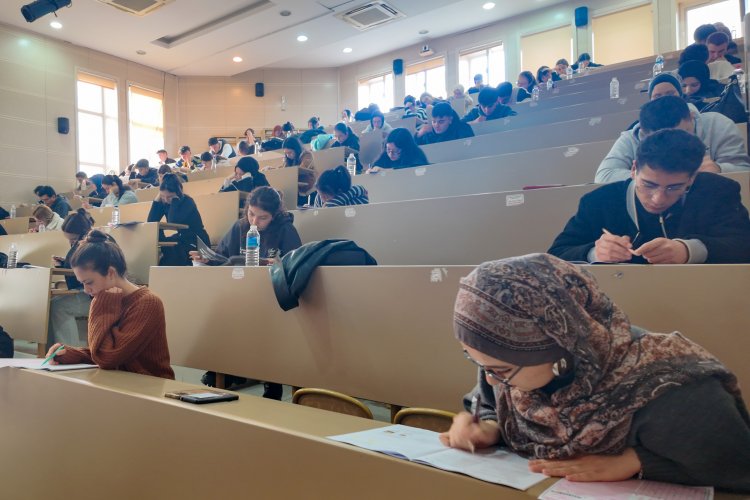 MSÜ Adayları İçin Gerçek Koşullarda Deneme Sınavı Yapıldı