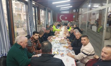 Manisa Büyükşehir Belediyesi, Servis Şoförlerinin Taleplerini Dinledi